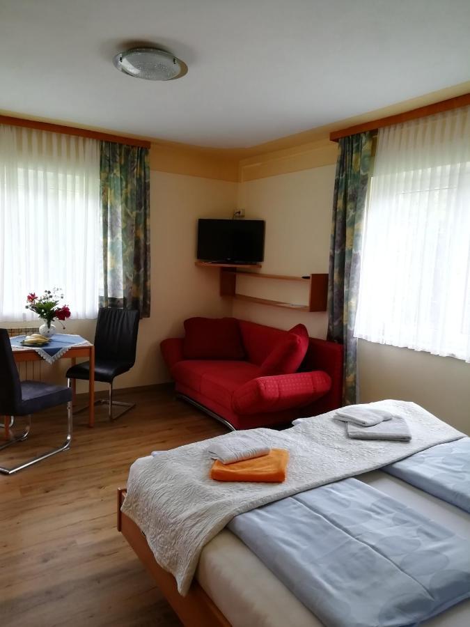 Pension Strauss Санкт-Лоренцен-об-Мурау Экстерьер фото